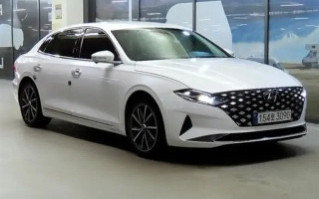 디올뉴그랜저 중고차 더 뉴 그랜저 IG 2.5 르블랑 매물 사진 10 - 2022/04 106,572km